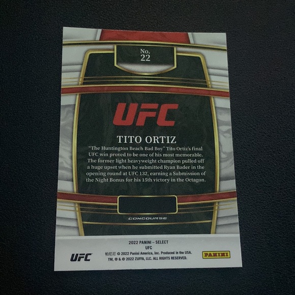 Tito Ortiz - 2020 panini select ufc#22 - Picture 2 of 2